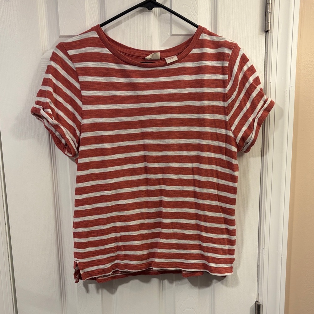 Levi's Red and White Striped Short Sleeve Tee